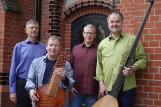 tutti i bassi mit Till Schulze, Michael Dollendorf, Andreas Hetze, Knut Trautvetter